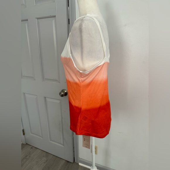 Brand new tank top - Picture 2 of 4